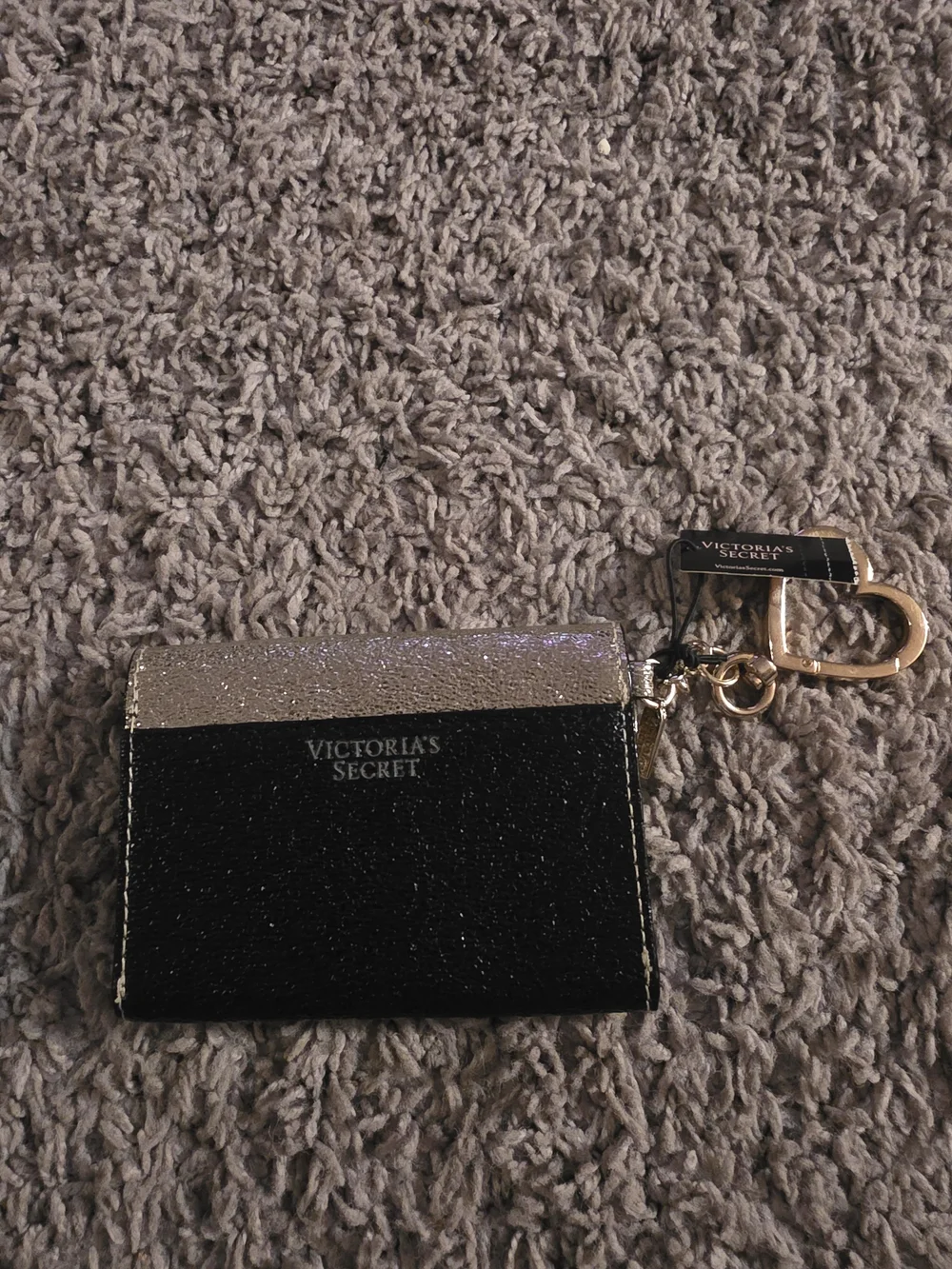 Victoria's Secret Glitter Envelope Cardholder with Heart Keyring - Picture 4 of 4